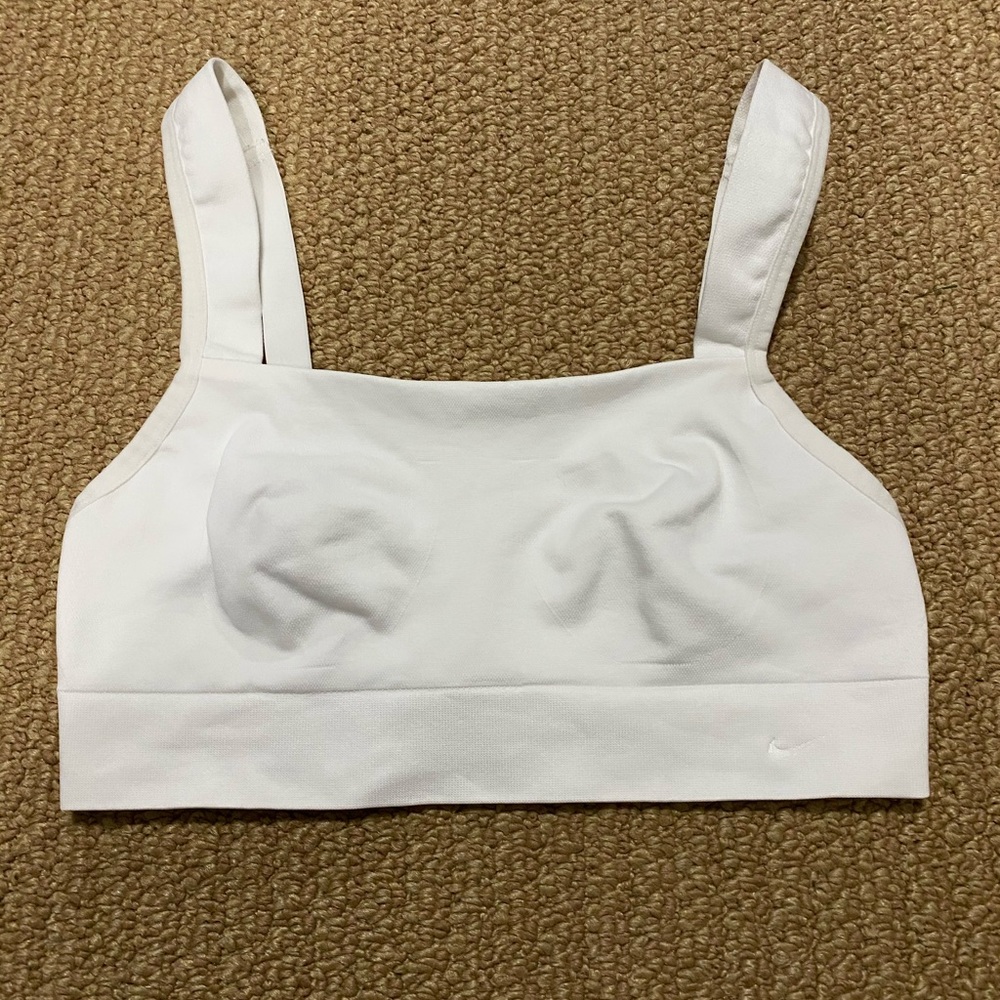 White 34B Nike Back-Clasp Sports Bra